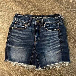 American Eagle dark distressed Jean shorts